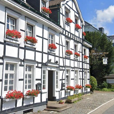 Hotel Zur Post Dabringhausen - Contactless Self Check-In แวร์เมลสเคียร์เคน ภายนอก รูปภาพ