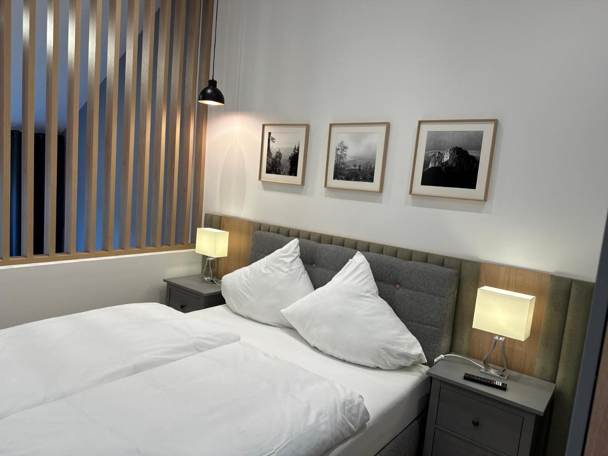 Hotel Zur Post Dabringhausen - Contactless Self Check-In แวร์เมลสเคียร์เคน ภายนอก รูปภาพ