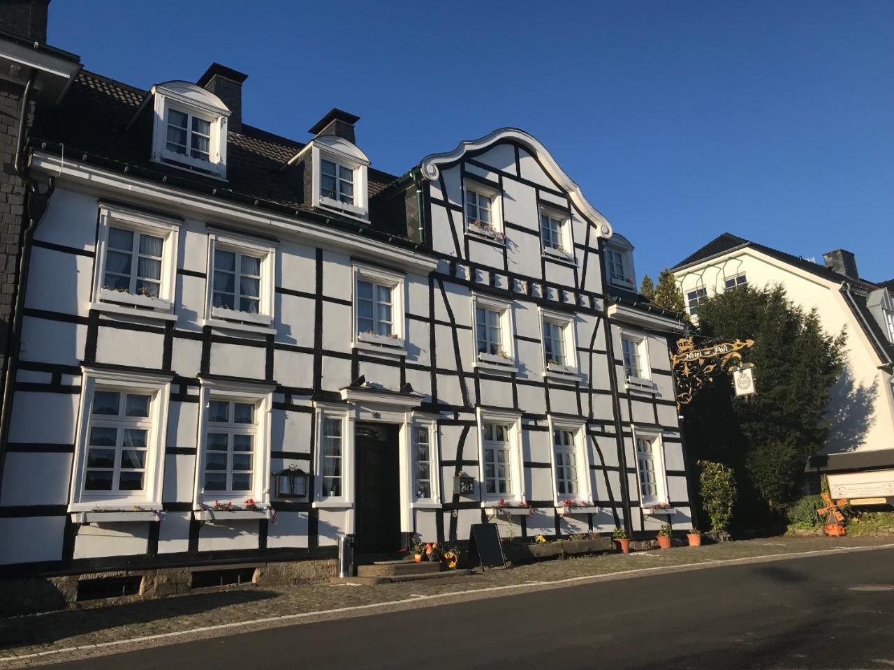 Hotel Zur Post Dabringhausen - Contactless Self Check-In แวร์เมลสเคียร์เคน ภายนอก รูปภาพ